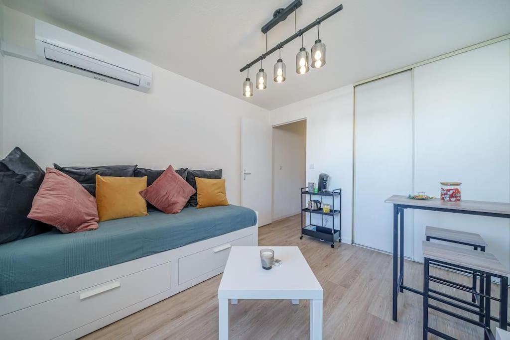 Air-Conditioned Apartment Terrace Gare St Charles マルセイユ エクステリア 写真